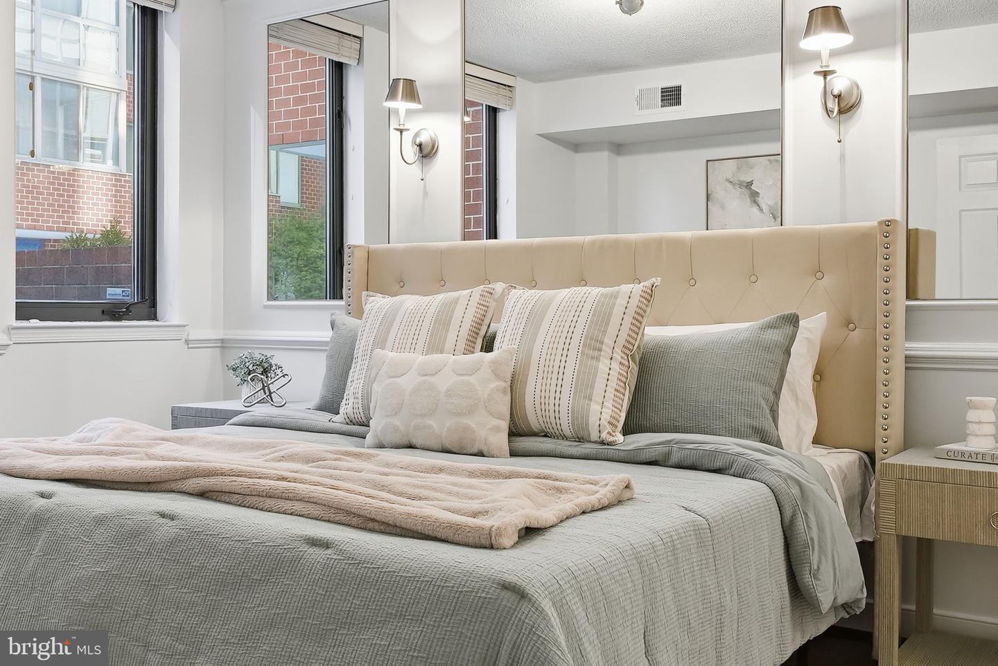 1050 N TAYLOR ST #105, ARLINGTON, Virginia 22201, 1 Bedroom Bedrooms, ,1 BathroomBathrooms,Residential,For sale,1050 N TAYLOR ST #105,VAAR2068774 MLS # VAAR2068774