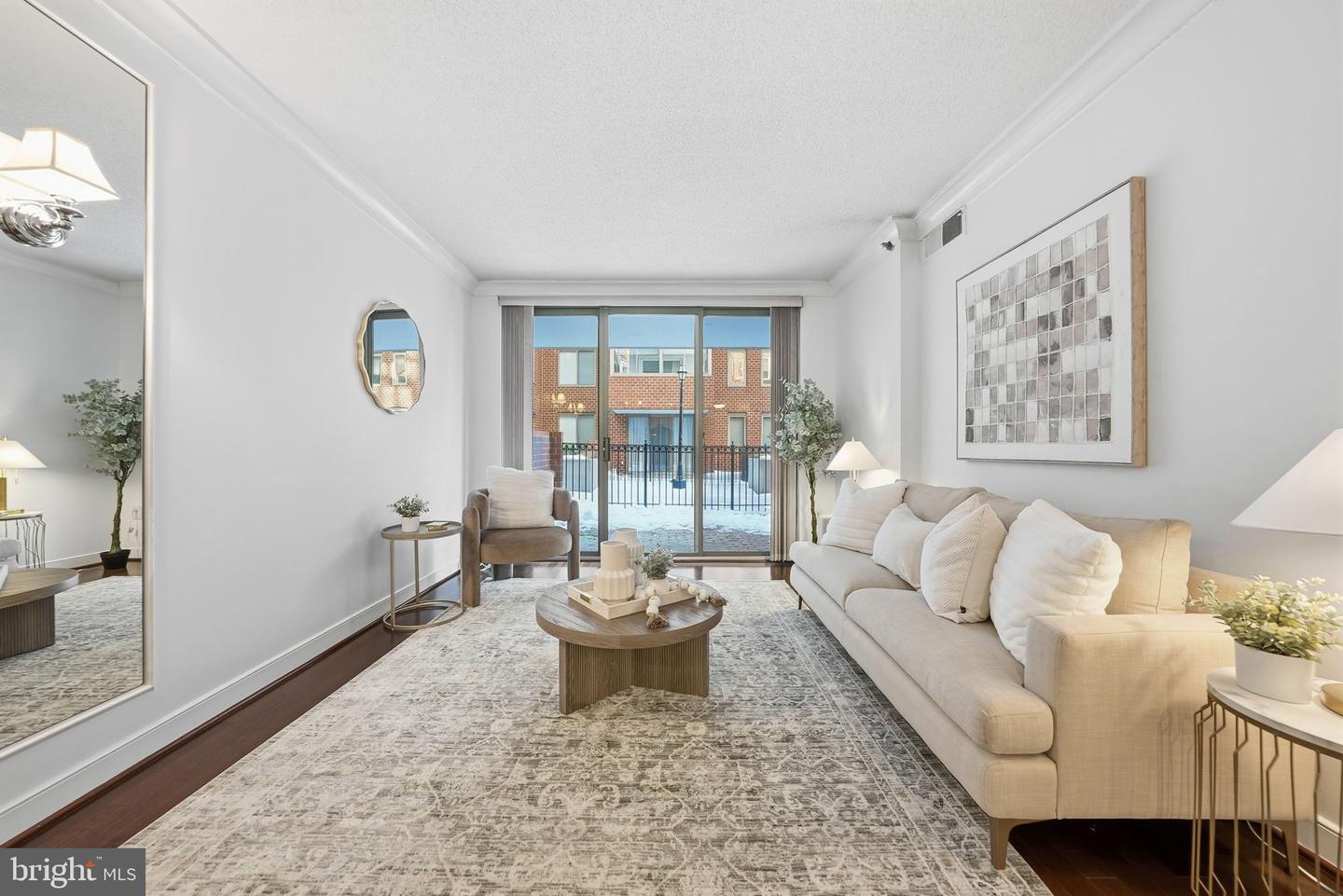 1050 N TAYLOR ST #105, ARLINGTON, Virginia 22201, 1 Bedroom Bedrooms, ,1 BathroomBathrooms,Residential,For sale,1050 N TAYLOR ST #105,VAAR2068774 MLS # VAAR2068774