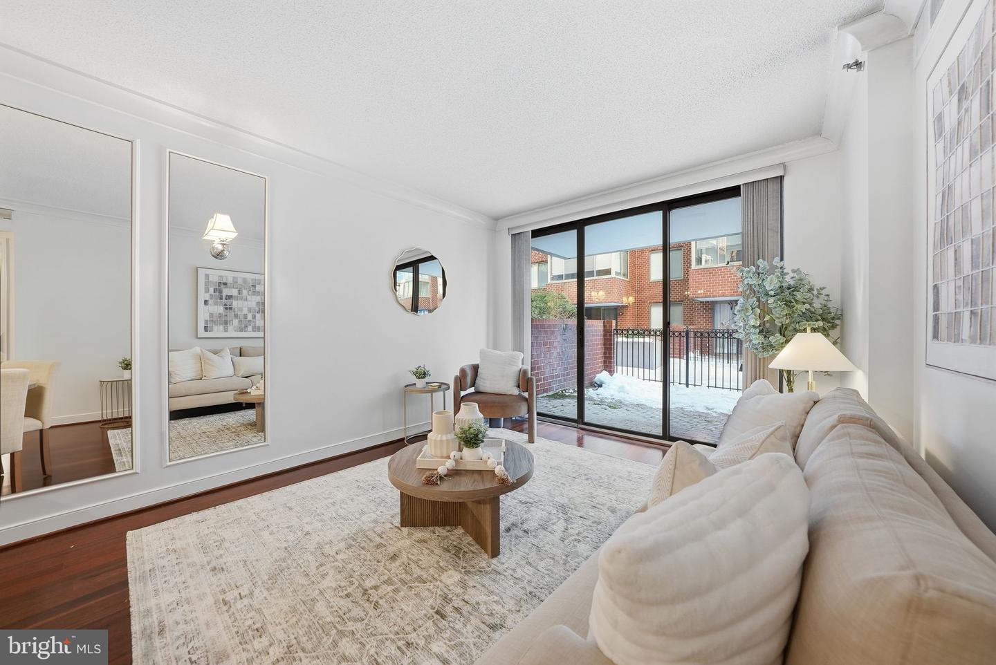 1050 N TAYLOR ST #105, ARLINGTON, Virginia 22201, 1 Bedroom Bedrooms, ,1 BathroomBathrooms,Residential,For sale,1050 N TAYLOR ST #105,VAAR2068774 MLS # VAAR2068774