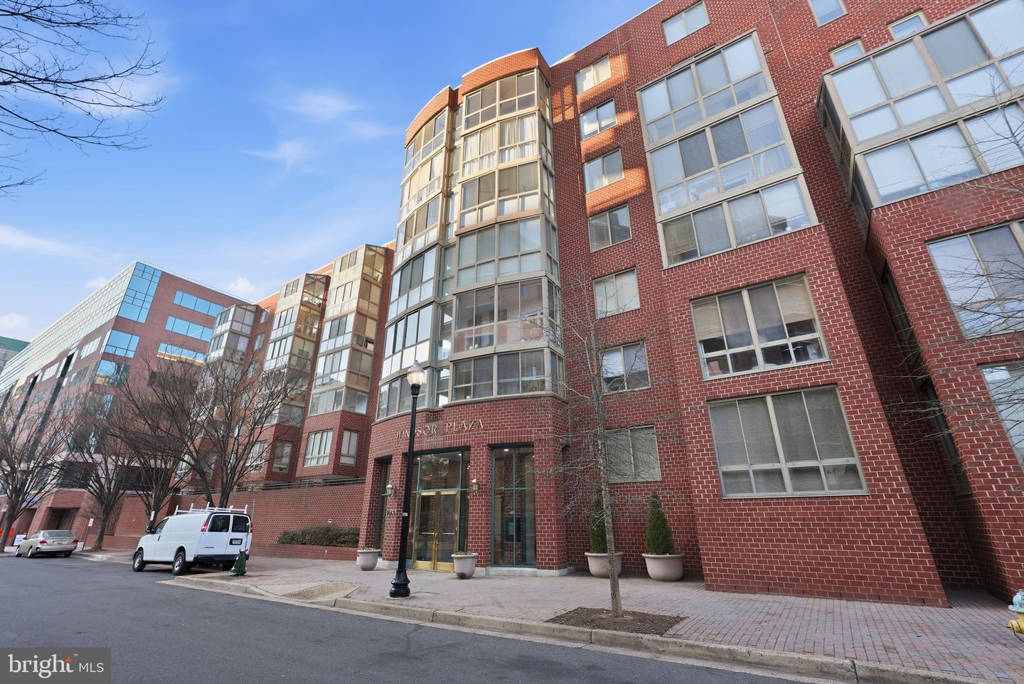 1050 N TAYLOR ST #105, ARLINGTON, Virginia 22201, 1 Bedroom Bedrooms, ,1 BathroomBathrooms,Residential,For sale,1050 N TAYLOR ST #105,VAAR2068774 MLS # VAAR2068774