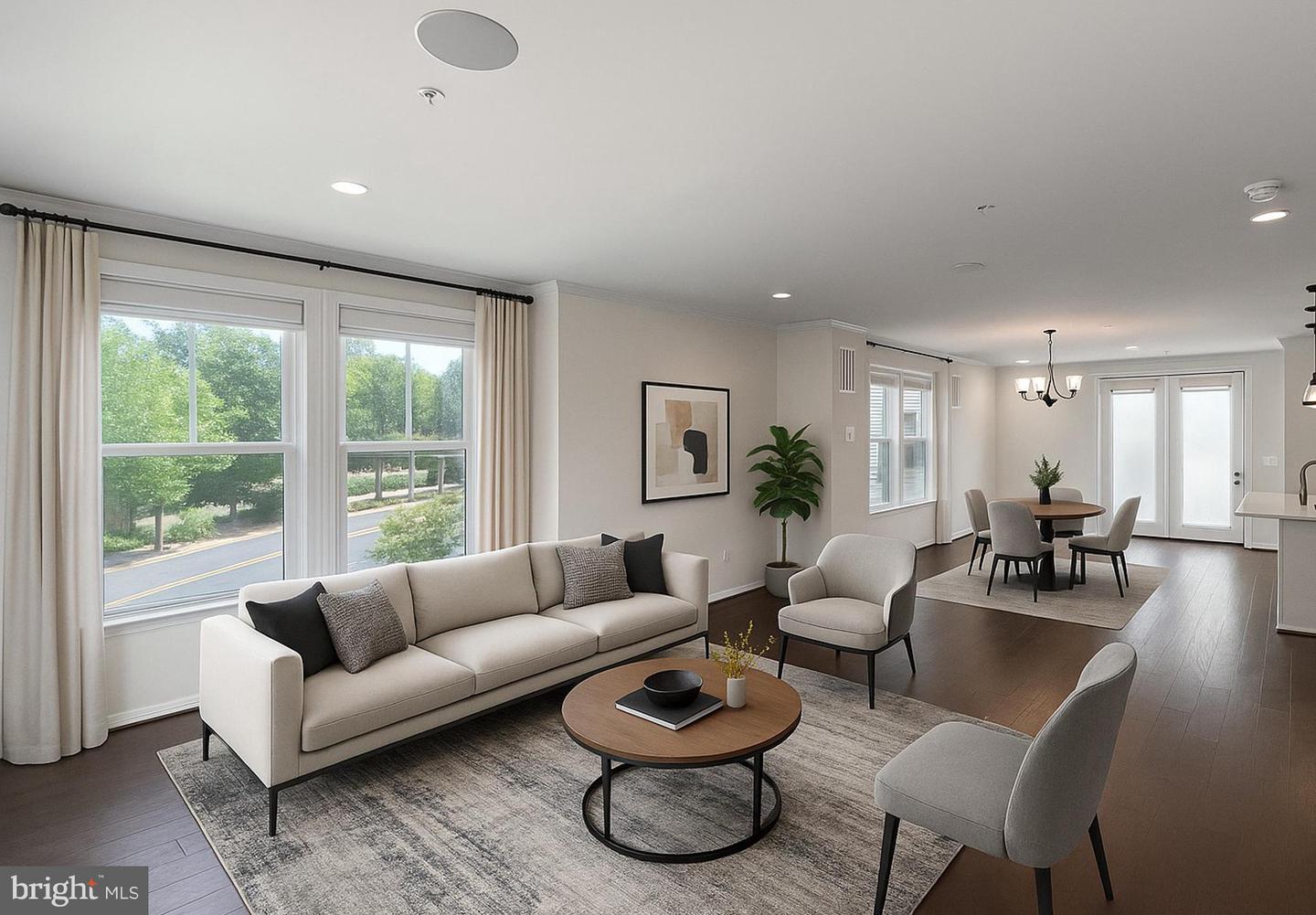 4967 LAKESIDE XING, CHANTILLY, Virginia 20151, 3 Bedrooms Bedrooms, ,3 BathroomsBathrooms,Residential,For sale,4967 LAKESIDE XING,VAFX2290480 MLS # VAFX2290480