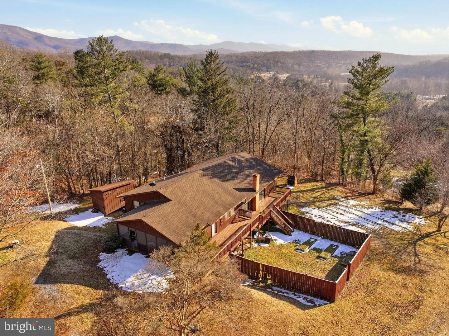 455 WOODSIDE DR, RILEYVILLE, Virginia 22650, 4 Bedrooms Bedrooms, ,3 BathroomsBathrooms,Residential,For sale,455 WOODSIDE DR,VAPA2006036 MLS # VAPA2006036