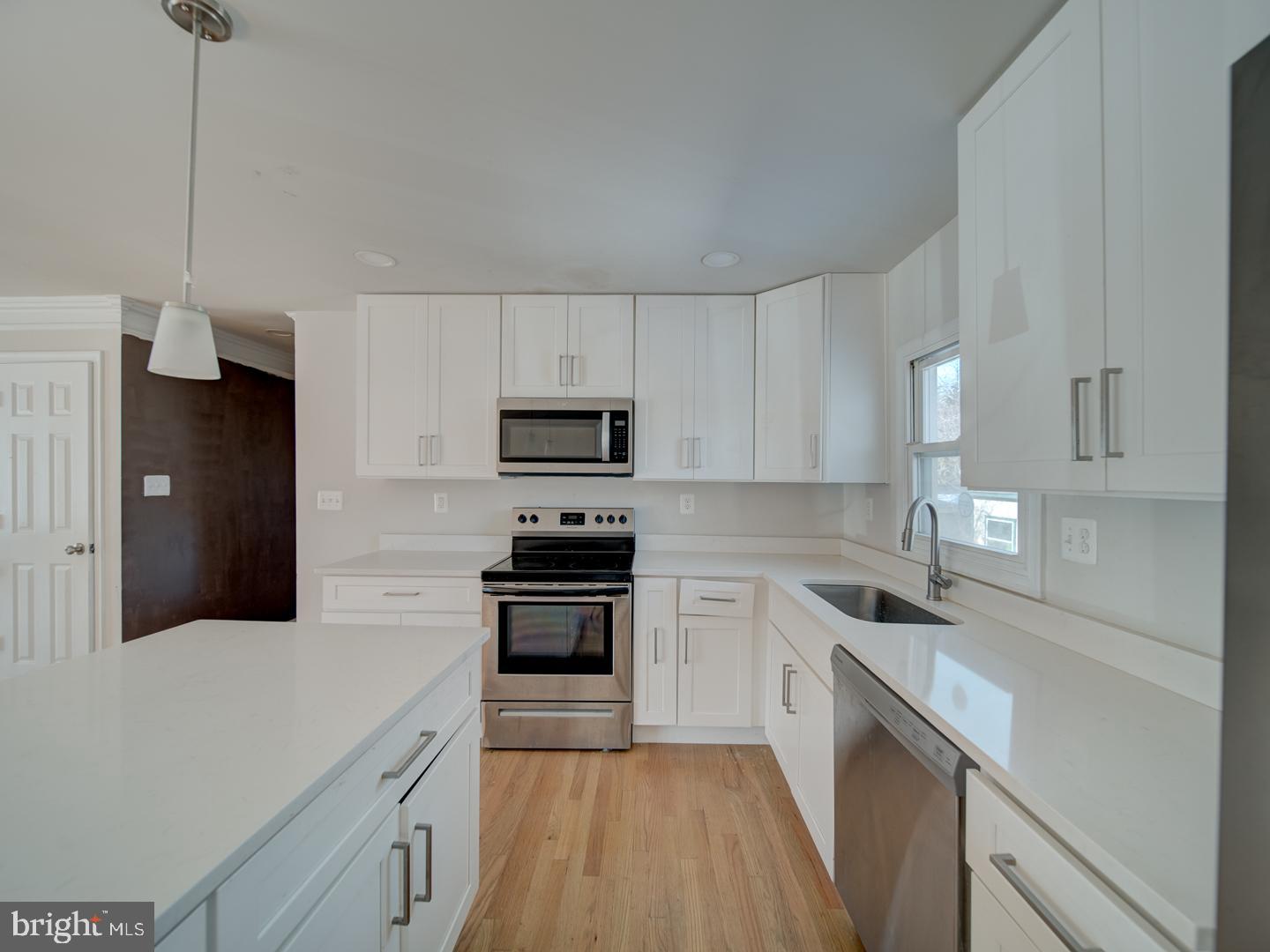 2908 ALLIANCE LN, WOODBRIDGE, Virginia 22193, 3 Bedrooms Bedrooms, ,3 BathroomsBathrooms,Residential,For sale,2908 ALLIANCE LN,VAPW2112328 MLS # VAPW2112328