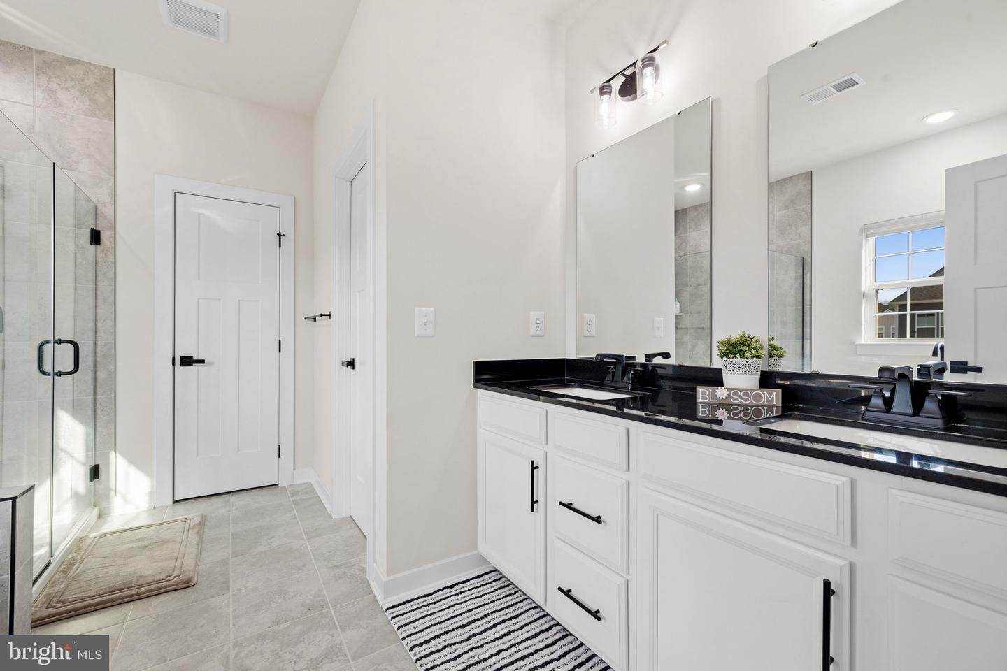 23957 NIGHTSONG CT, ALDIE, Virginia 20105, 5 Bedrooms Bedrooms, ,4 BathroomsBathrooms,Residential,For sale,23957 NIGHTSONG CT,VALO2115790 MLS # VALO2115790 23957 NIGHTSONG CT, ALDIE, Virginia 20105, 5 Bedrooms Bedrooms, ,4 BathroomsBathrooms,Residential,For sale,23957 NIGHTSONG CT,VALO2115790 MLS # VALO2115790