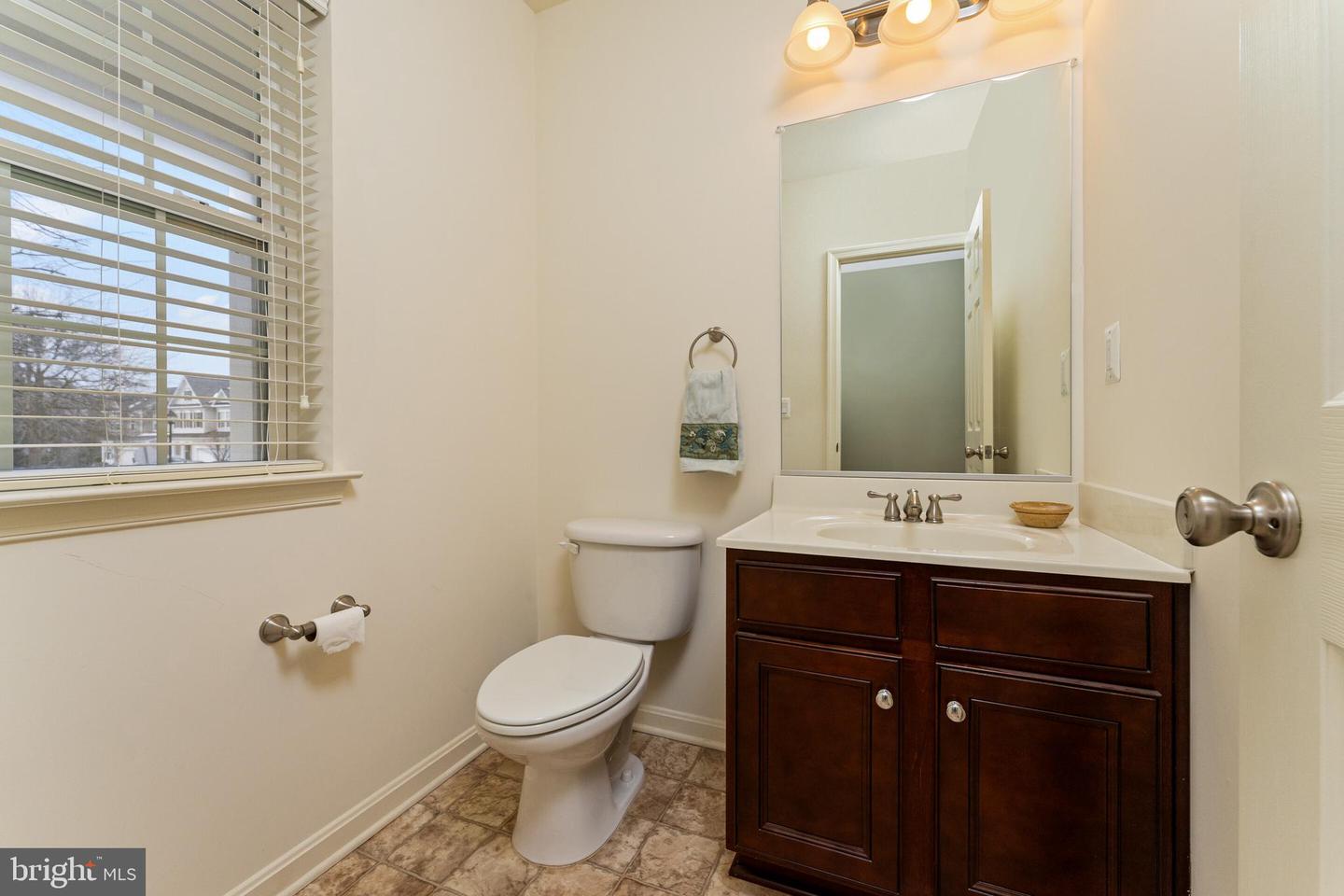 4072 PRESIDENTIAL HILL LOOP, DUMFRIES, Virginia 22025, 4 Bedrooms Bedrooms, ,3 BathroomsBathrooms,Residential,For sale,4072 PRESIDENTIAL HILL LOOP,VAPW2112406 MLS # VAPW2112406