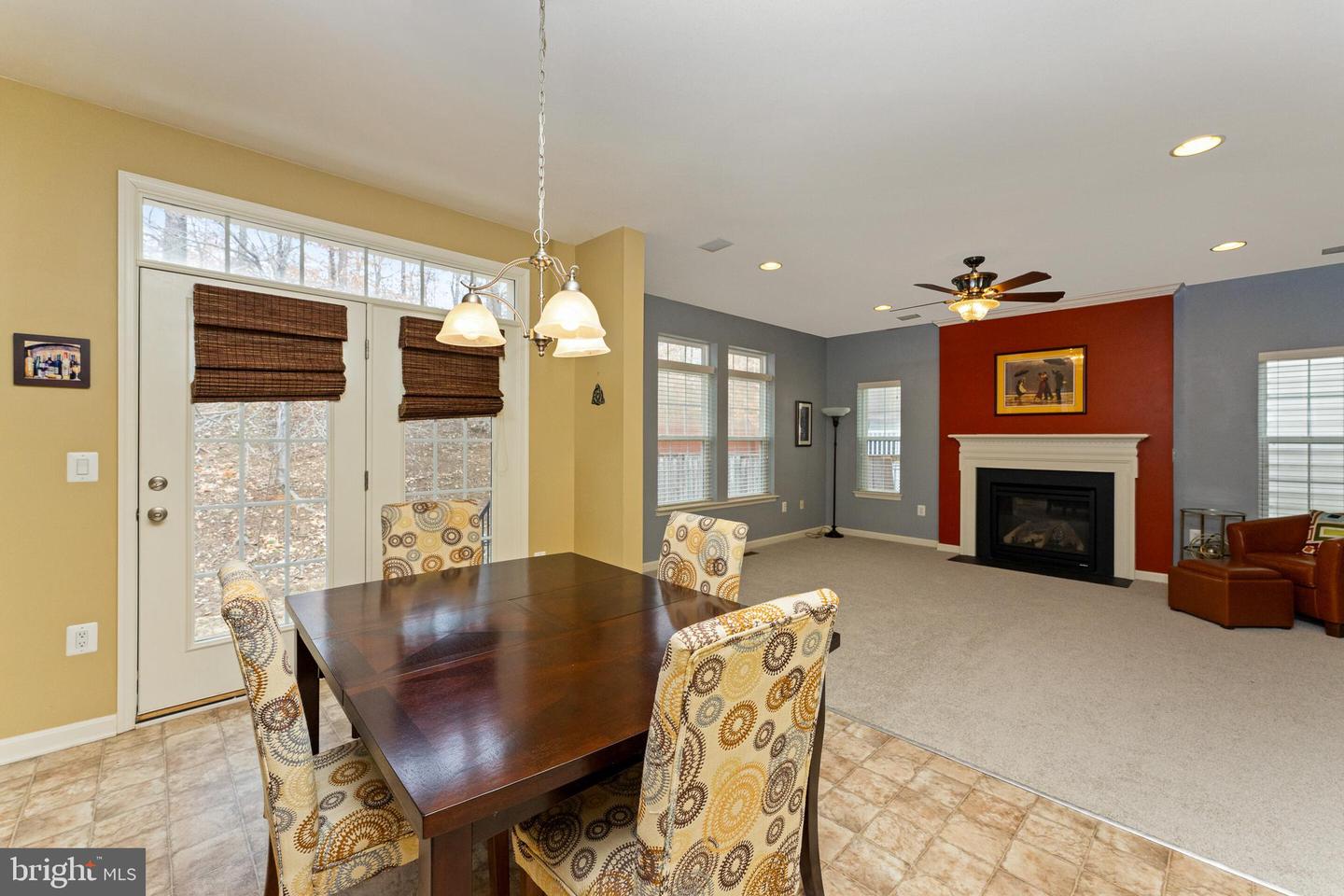 4072 PRESIDENTIAL HILL LOOP, DUMFRIES, Virginia 22025, 4 Bedrooms Bedrooms, ,3 BathroomsBathrooms,Residential,For sale,4072 PRESIDENTIAL HILL LOOP,VAPW2112406 MLS # VAPW2112406