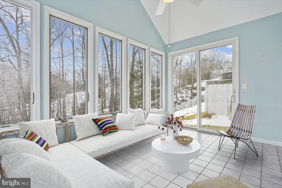 12241 FARMBERRY CT, WOODBRIDGE, Virginia 22192, 2 Bedrooms Bedrooms, ,2 BathroomsBathrooms,Residential,For sale,12241 FARMBERRY CT,VAPW2112436 MLS # VAPW2112436