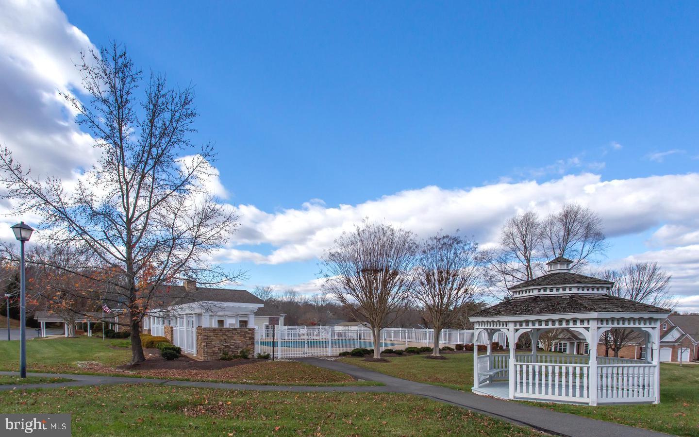 12241 FARMBERRY CT, WOODBRIDGE, Virginia 22192, 2 Bedrooms Bedrooms, ,2 BathroomsBathrooms,Residential,For sale,12241 FARMBERRY CT,VAPW2112436 MLS # VAPW2112436