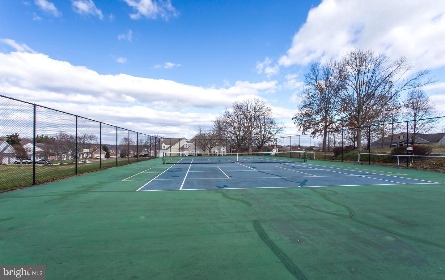 12241 FARMBERRY CT, WOODBRIDGE, Virginia 22192, 2 Bedrooms Bedrooms, ,2 BathroomsBathrooms,Residential,For sale,12241 FARMBERRY CT,VAPW2112436 MLS # VAPW2112436