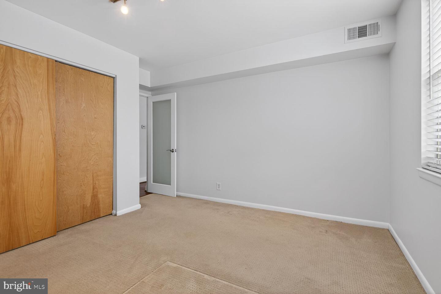 2800-A S WAKEFIELD ST #A, ARLINGTON, Virginia 22206, 2 Bedrooms Bedrooms, ,1 BathroomBathrooms,Residential,For sale,2800-A S WAKEFIELD ST #A,VAAR2068884 MLS # VAAR2068884 2800-A S WAKEFIELD ST #A, ARLINGTON, Virginia 22206, 2 Bedrooms Bedrooms, ,1 BathroomBathrooms,Residential,For sale,2800-A S WAKEFIELD ST #A,VAAR2068884 MLS # VAAR2068884