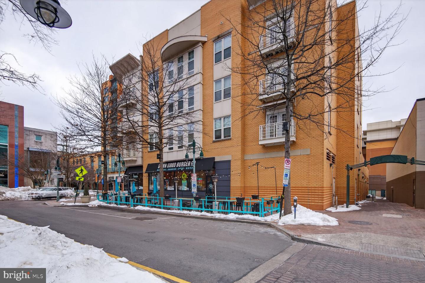 2800-A S WAKEFIELD ST #A, ARLINGTON, Virginia 22206, 2 Bedrooms Bedrooms, ,1 BathroomBathrooms,Residential,For sale,2800-A S WAKEFIELD ST #A,VAAR2068884 MLS # VAAR2068884 2800-A S WAKEFIELD ST #A, ARLINGTON, Virginia 22206, 2 Bedrooms Bedrooms, ,1 BathroomBathrooms,Residential,For sale,2800-A S WAKEFIELD ST #A,VAAR2068884 MLS # VAAR2068884