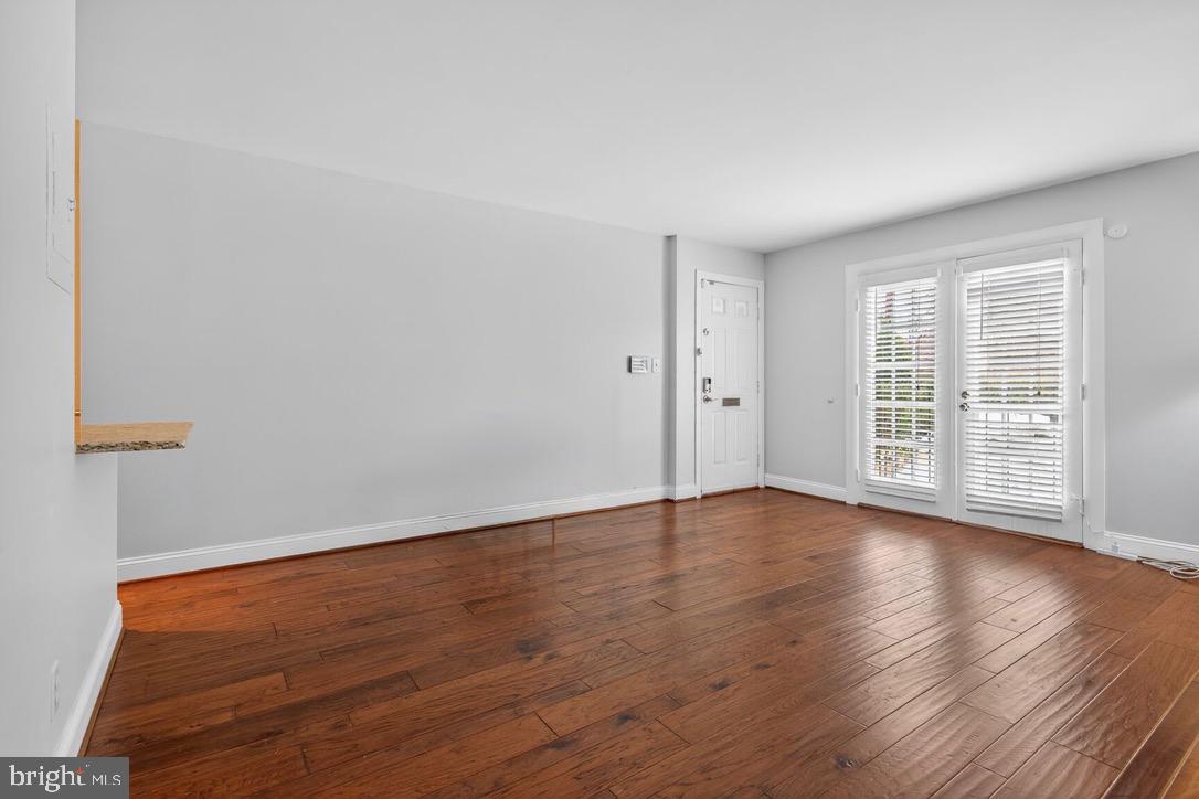 2800-A S WAKEFIELD ST #A, ARLINGTON, Virginia 22206, 2 Bedrooms Bedrooms, ,1 BathroomBathrooms,Residential,For sale,2800-A S WAKEFIELD ST #A,VAAR2068884 MLS # VAAR2068884 2800-A S WAKEFIELD ST #A, ARLINGTON, Virginia 22206, 2 Bedrooms Bedrooms, ,1 BathroomBathrooms,Residential,For sale,2800-A S WAKEFIELD ST #A,VAAR2068884 MLS # VAAR2068884