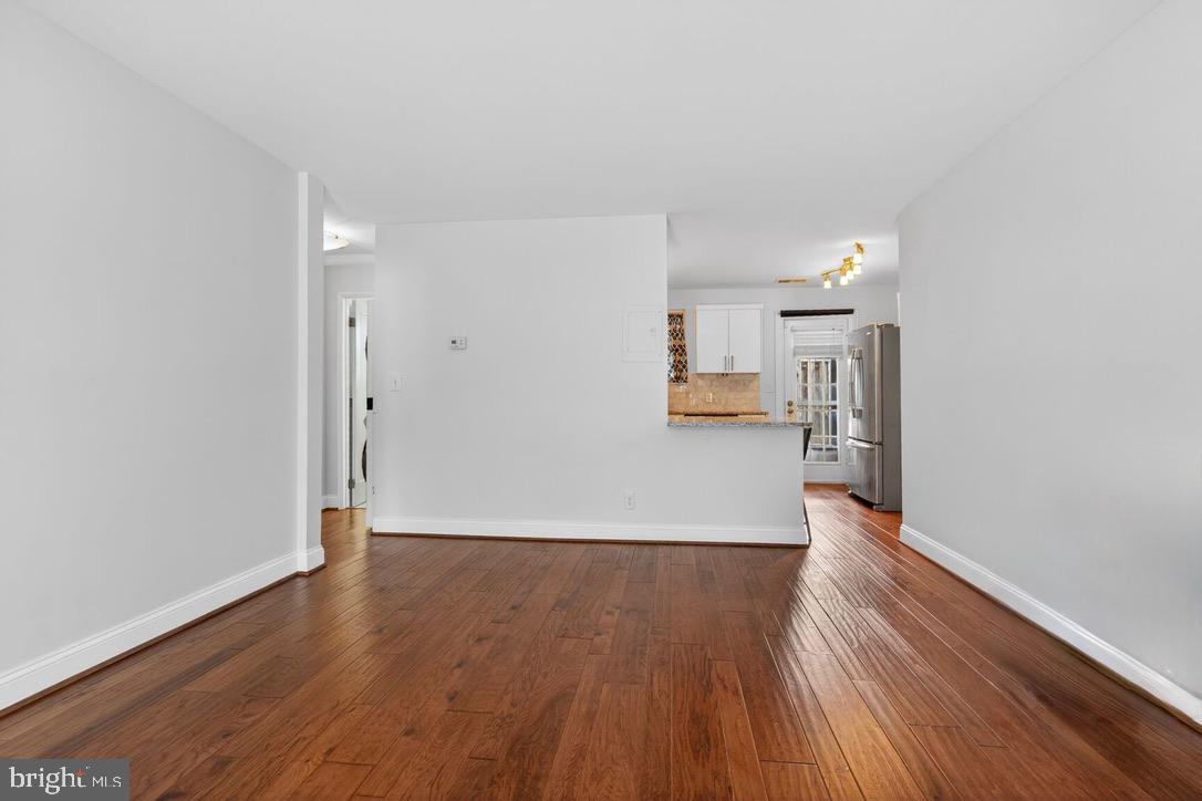 2800-A S WAKEFIELD ST #A, ARLINGTON, Virginia 22206, 2 Bedrooms Bedrooms, ,1 BathroomBathrooms,Residential,For sale,2800-A S WAKEFIELD ST #A,VAAR2068884 MLS # VAAR2068884 2800-A S WAKEFIELD ST #A, ARLINGTON, Virginia 22206, 2 Bedrooms Bedrooms, ,1 BathroomBathrooms,Residential,For sale,2800-A S WAKEFIELD ST #A,VAAR2068884 MLS # VAAR2068884