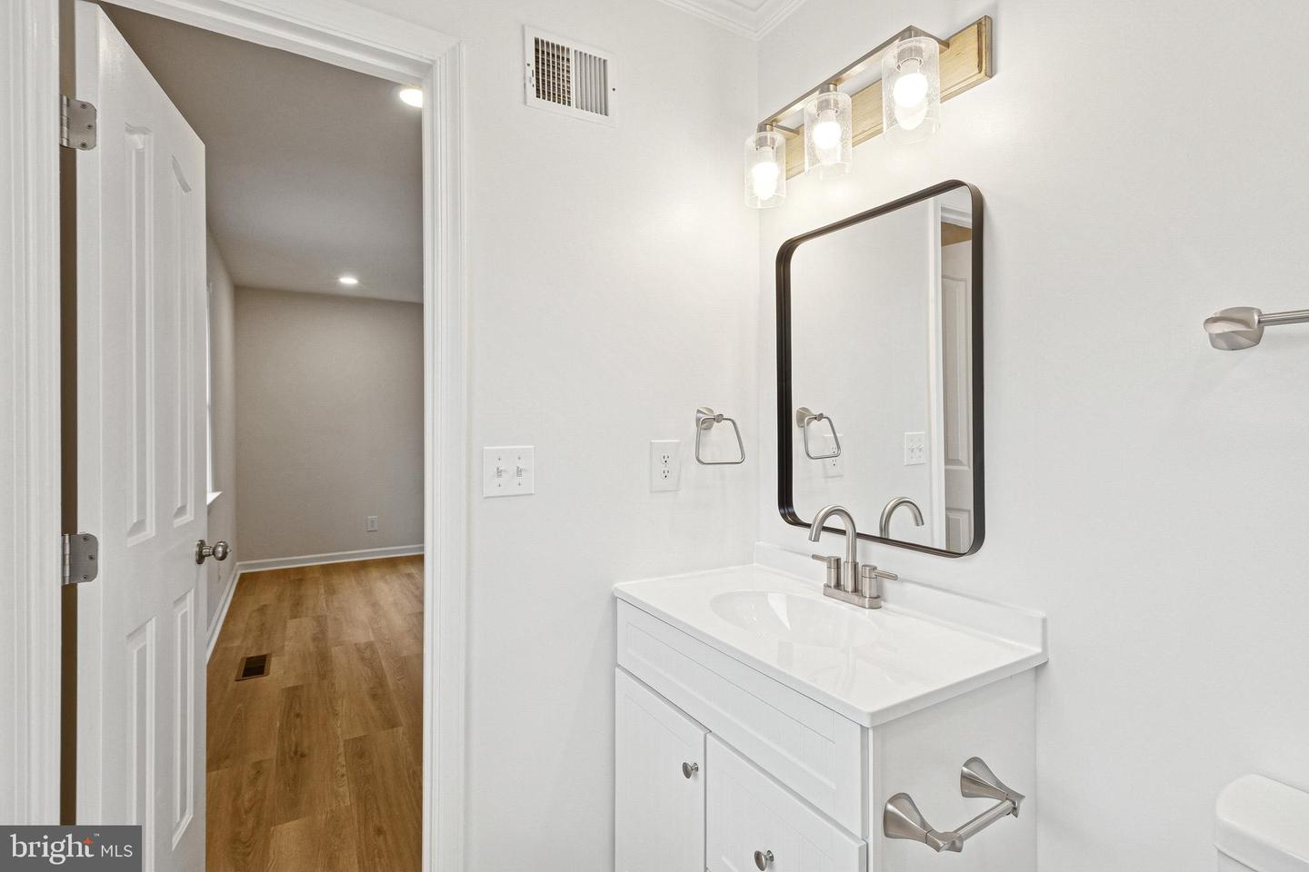 9 INEZ WAY, STAFFORD, Virginia 22554, 3 Bedrooms Bedrooms, ,2 BathroomsBathrooms,Residential,For sale,9 INEZ WAY,VAST2046154 MLS # VAST2046154