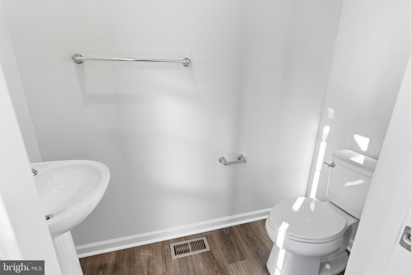 234 MONTEITH DR, WINCHESTER, Virginia 22601, 3 Bedrooms Bedrooms, ,3 BathroomsBathrooms,Residential,For sale,234 MONTEITH DR,VAWI2009986 MLS # VAWI2009986