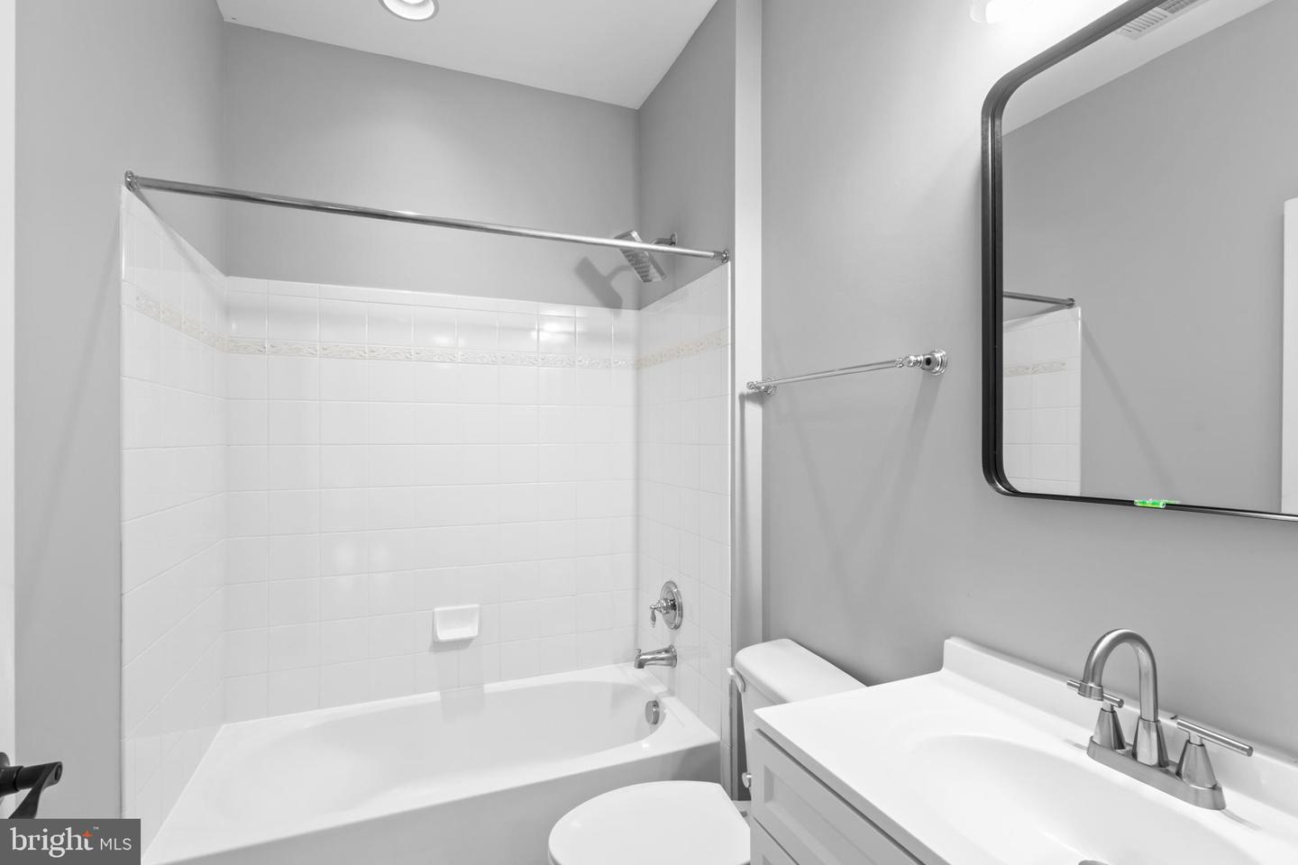 42294 IRON BIT PL, CHANTILLY, Virginia 20152, 5 Bedrooms Bedrooms, ,5 BathroomsBathrooms,Residential,For sale,42294 IRON BIT PL,VALO2115914 MLS # VALO2115914 42294 IRON BIT PL, CHANTILLY, Virginia 20152, 5 Bedrooms Bedrooms, ,5 BathroomsBathrooms,Residential,For sale,42294 IRON BIT PL,VALO2115914 MLS # VALO2115914