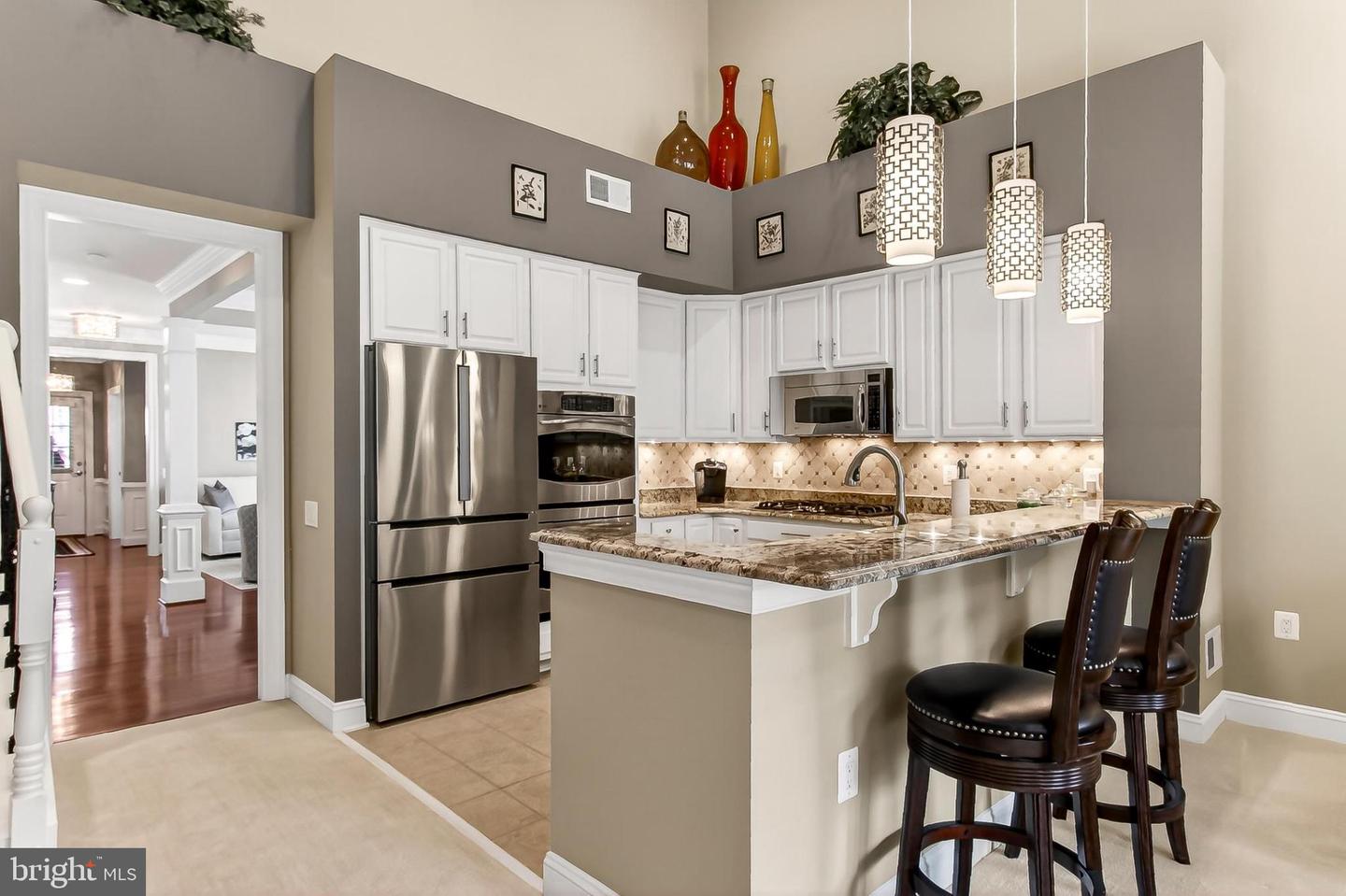 20687 GOLDEN RIDGE DR, ASHBURN, Virginia 20147, 3 Bedrooms Bedrooms, 15 Rooms Rooms,3 BathroomsBathrooms,Residential,For sale,20687 GOLDEN RIDGE DR,VALO2115924 MLS # VALO2115924