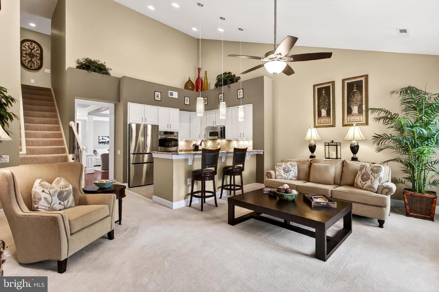 20687 GOLDEN RIDGE DR, ASHBURN, Virginia 20147, 3 Bedrooms Bedrooms, 15 Rooms Rooms,3 BathroomsBathrooms,Residential,For sale,20687 GOLDEN RIDGE DR,VALO2115924 MLS # VALO2115924