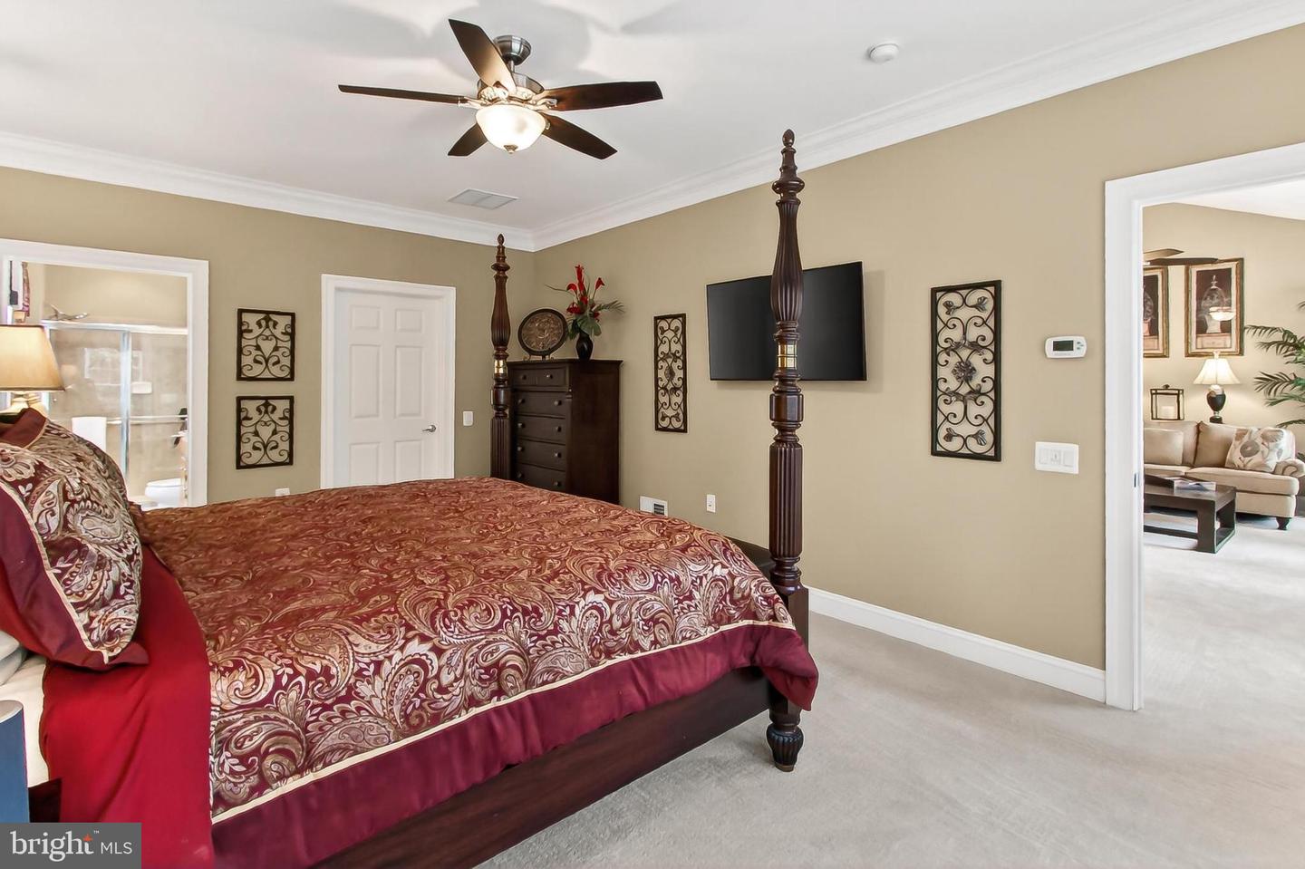 20687 GOLDEN RIDGE DR, ASHBURN, Virginia 20147, 3 Bedrooms Bedrooms, 15 Rooms Rooms,3 BathroomsBathrooms,Residential,For sale,20687 GOLDEN RIDGE DR,VALO2115924 MLS # VALO2115924