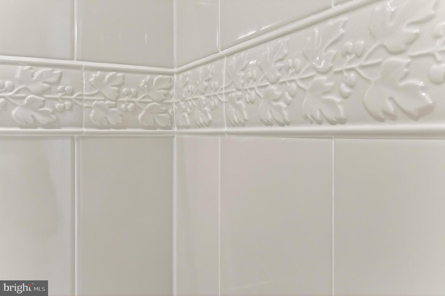 20687 GOLDEN RIDGE DR, ASHBURN, Virginia 20147, 3 Bedrooms Bedrooms, 15 Rooms Rooms,3 BathroomsBathrooms,Residential,For sale,20687 GOLDEN RIDGE DR,VALO2115924 MLS # VALO2115924