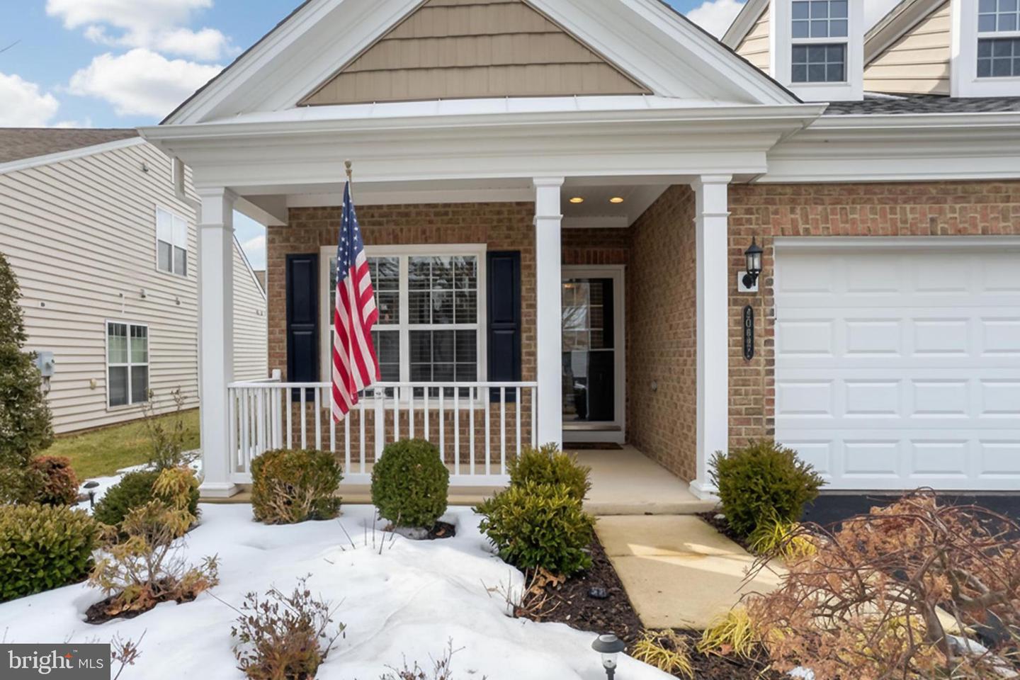 20687 GOLDEN RIDGE DR, ASHBURN, Virginia 20147, 3 Bedrooms Bedrooms, 15 Rooms Rooms,3 BathroomsBathrooms,Residential,For sale,20687 GOLDEN RIDGE DR,VALO2115924 MLS # VALO2115924