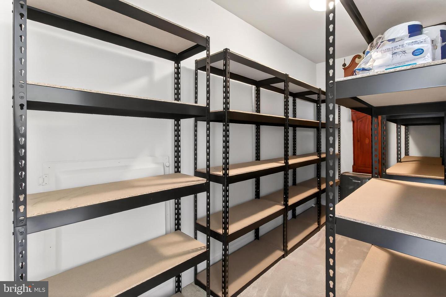 20687 GOLDEN RIDGE DR, ASHBURN, Virginia 20147, 3 Bedrooms Bedrooms, 15 Rooms Rooms,3 BathroomsBathrooms,Residential,For sale,20687 GOLDEN RIDGE DR,VALO2115924 MLS # VALO2115924