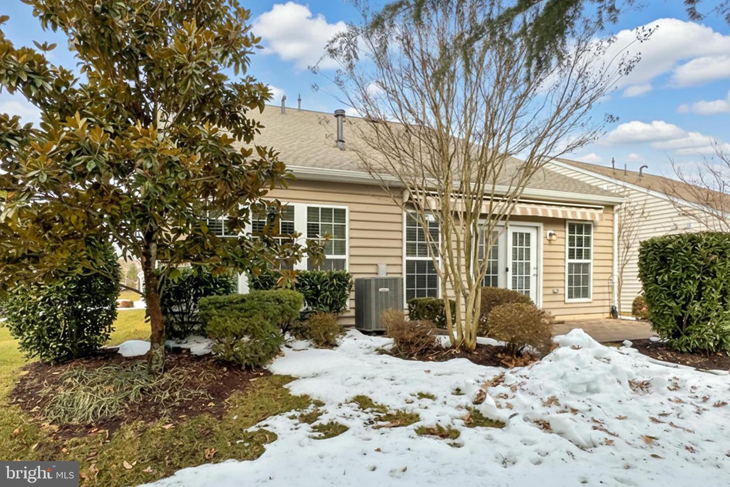 20687 GOLDEN RIDGE DR, ASHBURN, Virginia 20147, 3 Bedrooms Bedrooms, 15 Rooms Rooms,3 BathroomsBathrooms,Residential,For sale,20687 GOLDEN RIDGE DR,VALO2115924 MLS # VALO2115924