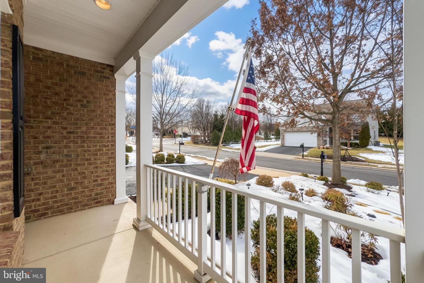 20687 GOLDEN RIDGE DR, ASHBURN, Virginia 20147, 3 Bedrooms Bedrooms, 15 Rooms Rooms,3 BathroomsBathrooms,Residential,For sale,20687 GOLDEN RIDGE DR,VALO2115924 MLS # VALO2115924