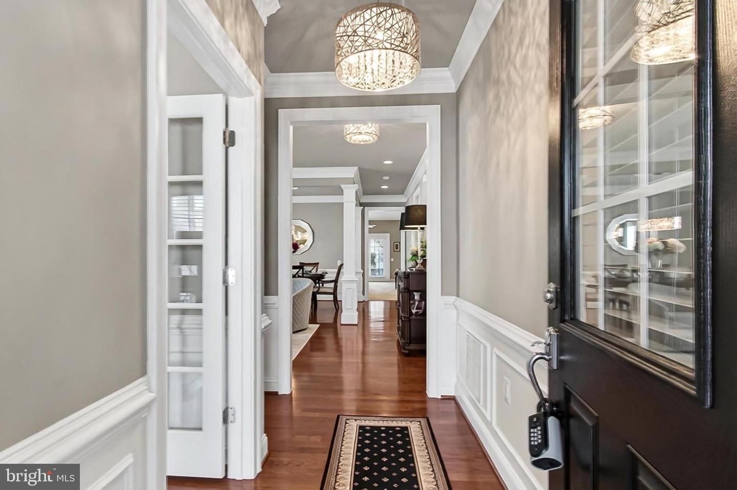 20687 GOLDEN RIDGE DR, ASHBURN, Virginia 20147, 3 Bedrooms Bedrooms, 15 Rooms Rooms,3 BathroomsBathrooms,Residential,For sale,20687 GOLDEN RIDGE DR,VALO2115924 MLS # VALO2115924