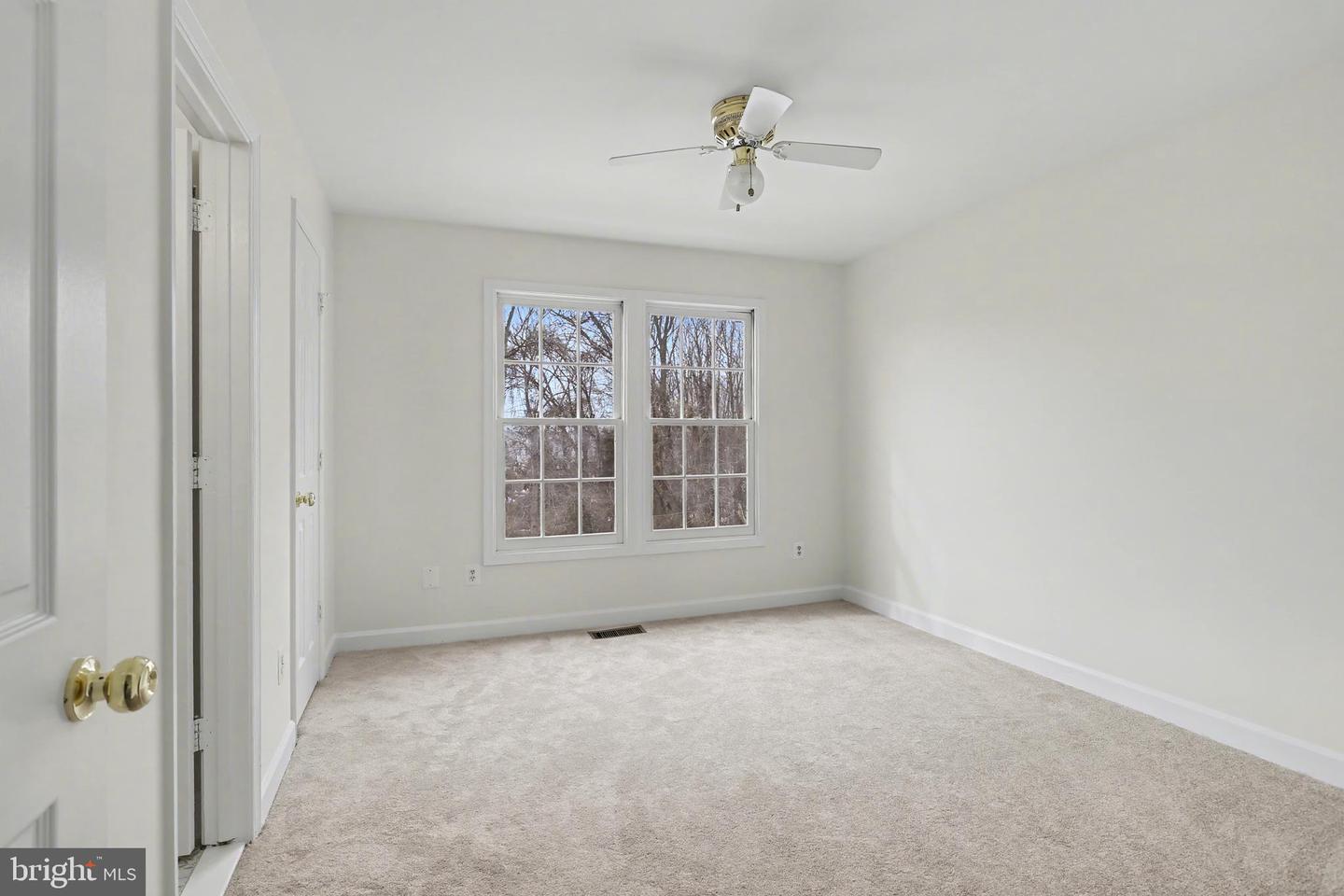 3752 FARMLAND DR, FAIRFAX, Virginia 22033, 4 Bedrooms Bedrooms, ,3 BathroomsBathrooms,Residential,For sale,3752 FARMLAND DR,VAFX2291116 MLS # VAFX2291116