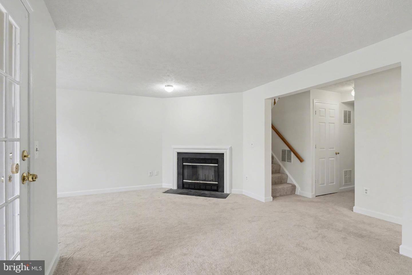 3752 FARMLAND DR, FAIRFAX, Virginia 22033, 4 Bedrooms Bedrooms, ,3 BathroomsBathrooms,Residential,For sale,3752 FARMLAND DR,VAFX2291116 MLS # VAFX2291116