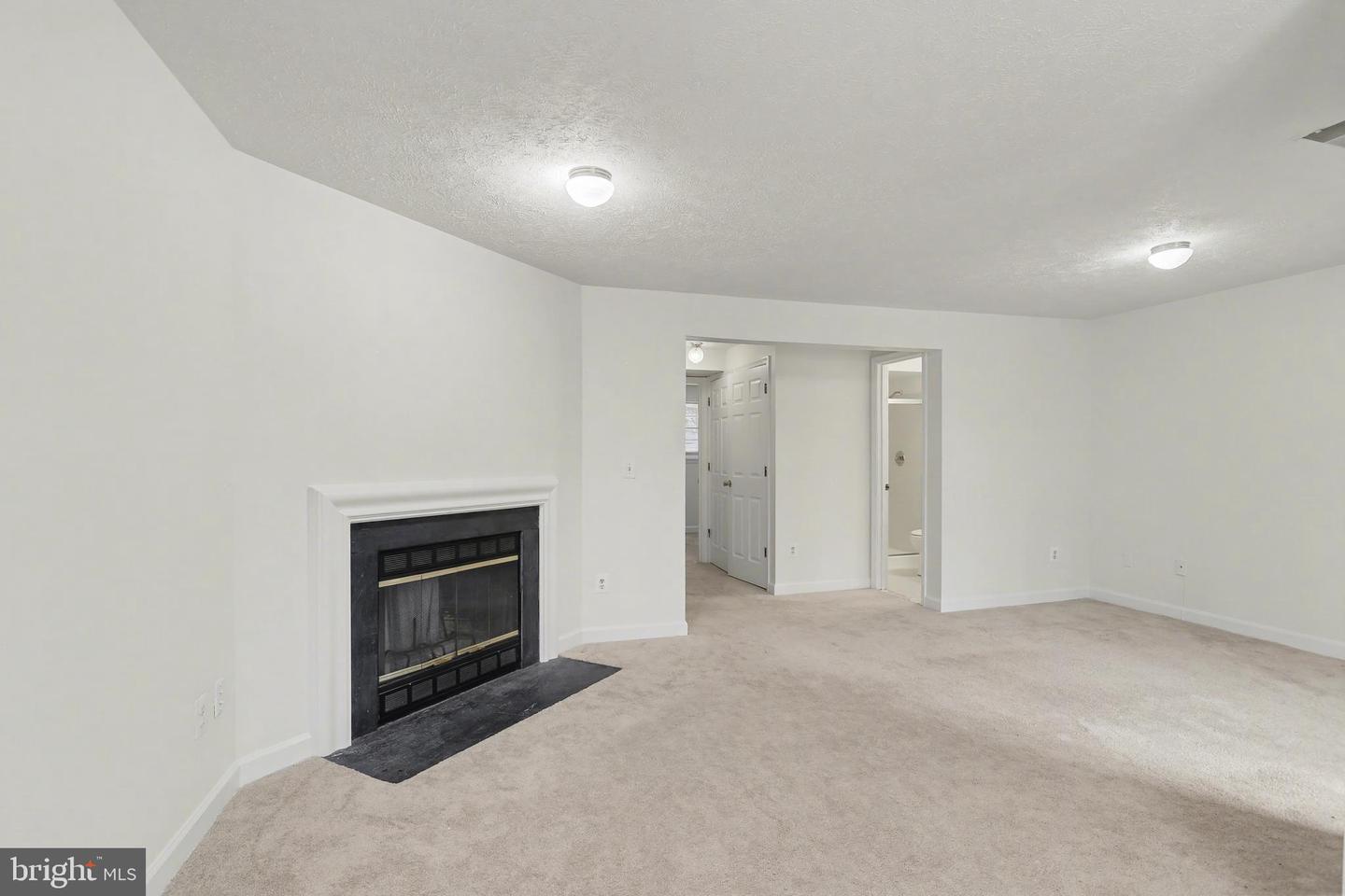 3752 FARMLAND DR, FAIRFAX, Virginia 22033, 4 Bedrooms Bedrooms, ,3 BathroomsBathrooms,Residential,For sale,3752 FARMLAND DR,VAFX2291116 MLS # VAFX2291116