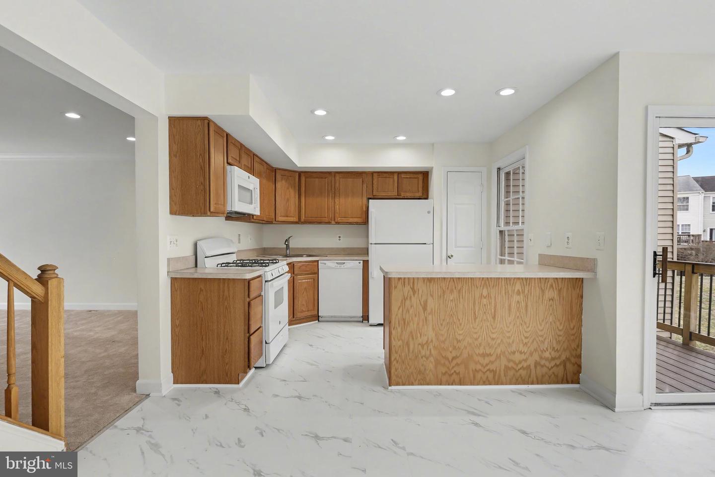 3752 FARMLAND DR, FAIRFAX, Virginia 22033, 4 Bedrooms Bedrooms, ,3 BathroomsBathrooms,Residential,For sale,3752 FARMLAND DR,VAFX2291116 MLS # VAFX2291116