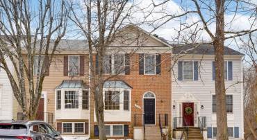 3752 FARMLAND DR, FAIRFAX, Virginia 22033, 4 Bedrooms Bedrooms, ,3 BathroomsBathrooms,Residential,For sale,3752 FARMLAND DR,VAFX2291116 MLS # VAFX2291116