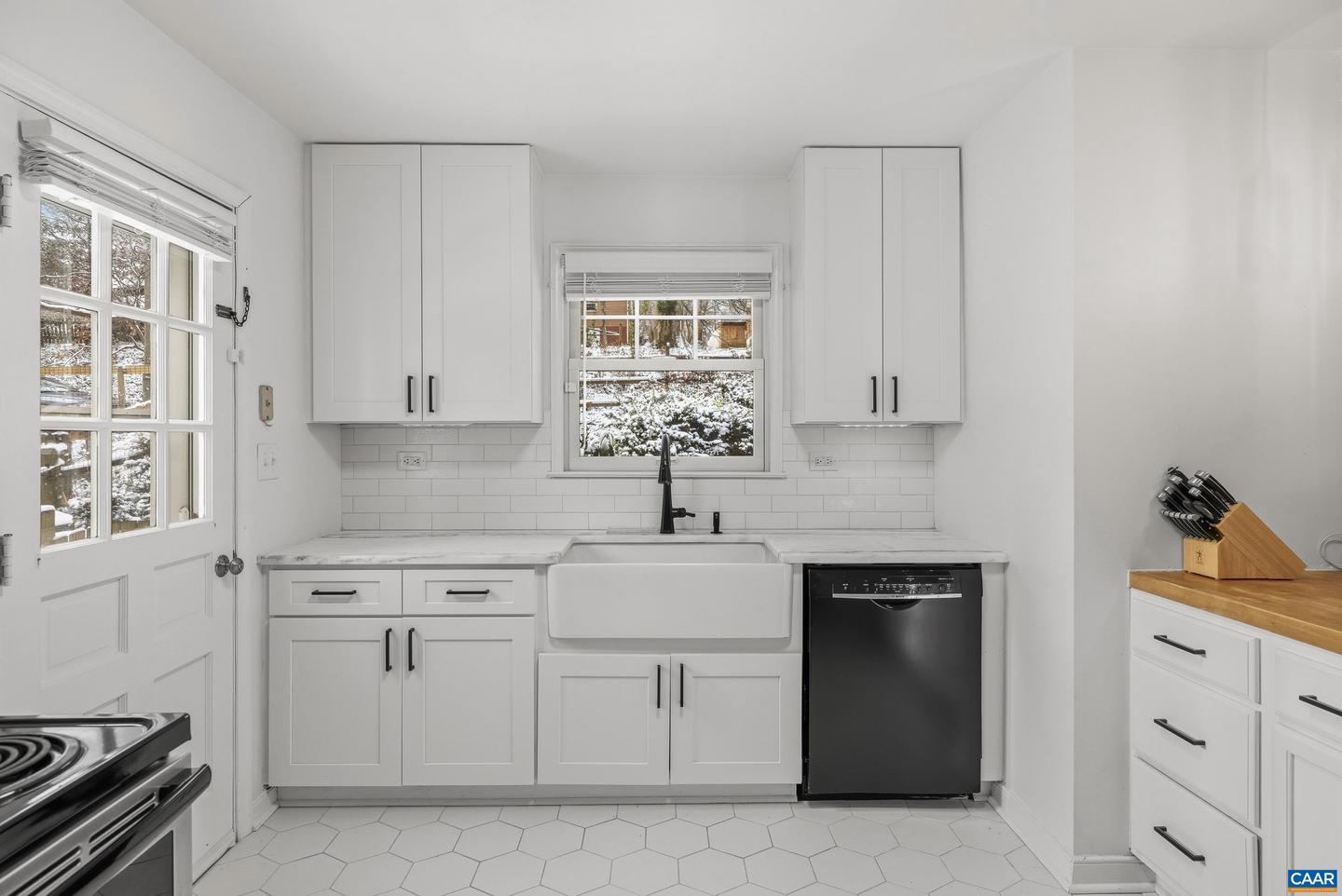 1002 GLENDALE RD, CHARLOTTESVILLE, Virginia 22901, 3 Bedrooms Bedrooms, ,2 BathroomsBathrooms,Residential,For sale,1002 GLENDALE RD,673290 MLS # 673290