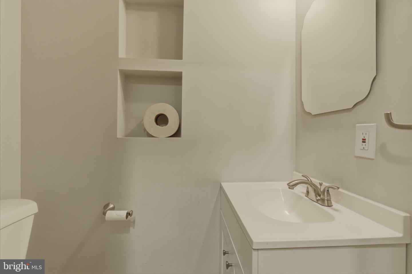 716 CROISSANT PL SE, WASHINGTON, District Of Columbia 20019, ,Residential,For sale,716 CROISSANT PL SE,DCDC2246296 MLS # DCDC2246296