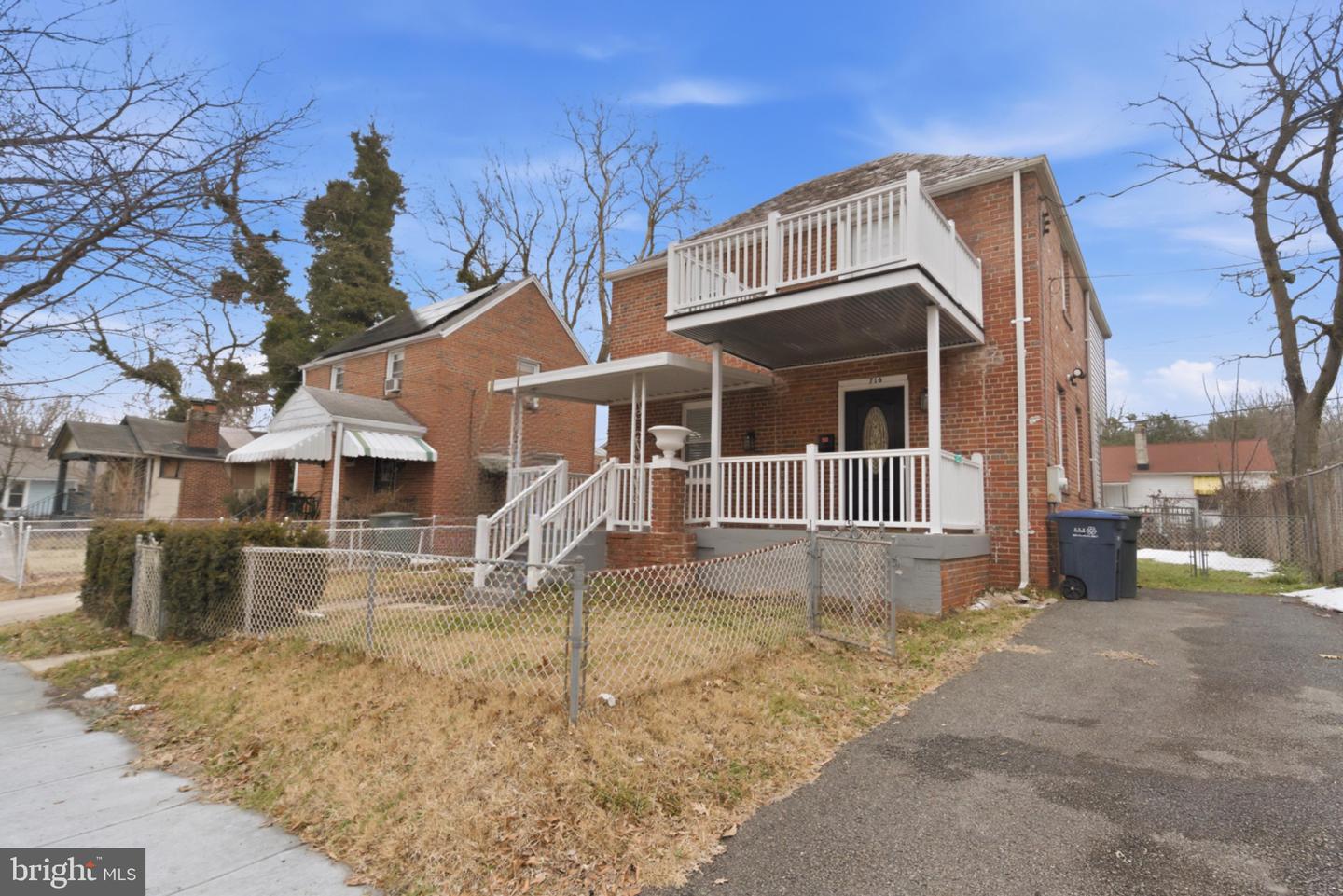 716 CROISSANT PL SE, WASHINGTON, District Of Columbia 20019, ,Residential,For sale,716 CROISSANT PL SE,DCDC2246296 MLS # DCDC2246296