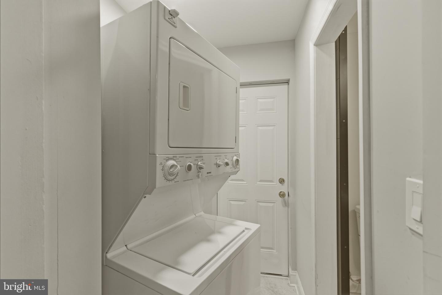 716 CROISSANT PL SE, WASHINGTON, District Of Columbia 20019, ,Residential,For sale,716 CROISSANT PL SE,DCDC2246296 MLS # DCDC2246296