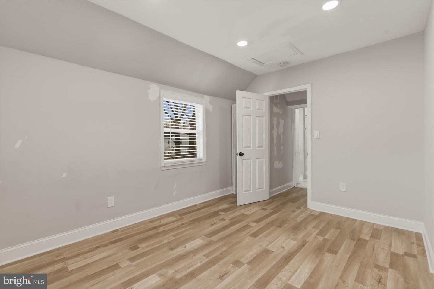 716 CROISSANT PL SE, WASHINGTON, District Of Columbia 20019, ,Residential,For sale,716 CROISSANT PL SE,DCDC2246296 MLS # DCDC2246296