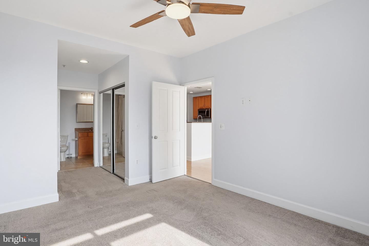 1201 N GARFIELD ST #PH02, ARLINGTON, Virginia 22201, 1 Bedroom Bedrooms, ,1 BathroomBathrooms,Residential,For sale,1201 N GARFIELD ST #PH02,VAAR2068918 MLS # VAAR2068918