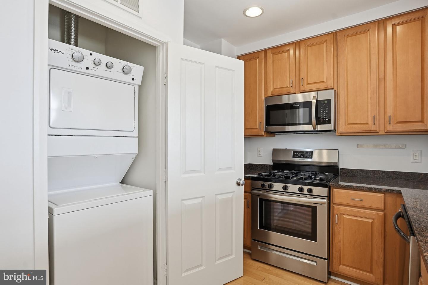 1201 N GARFIELD ST #PH02, ARLINGTON, Virginia 22201, 1 Bedroom Bedrooms, ,1 BathroomBathrooms,Residential,For sale,1201 N GARFIELD ST #PH02,VAAR2068918 MLS # VAAR2068918