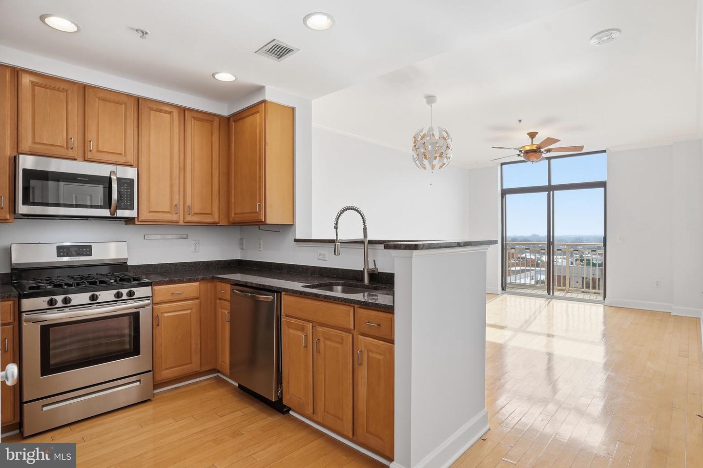 1201 N GARFIELD ST #PH02, ARLINGTON, Virginia 22201, 1 Bedroom Bedrooms, ,1 BathroomBathrooms,Residential,For sale,1201 N GARFIELD ST #PH02,VAAR2068918 MLS # VAAR2068918