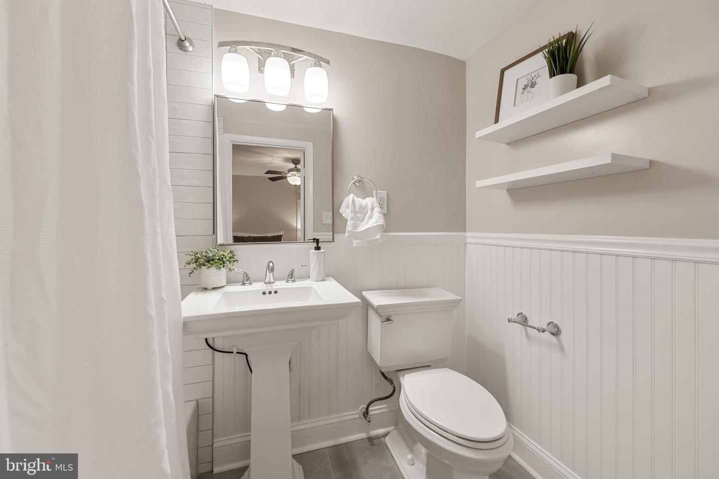 1501 S RANDOLPH ST, ARLINGTON, Virginia 22204, 4 Bedrooms Bedrooms, ,2 BathroomsBathrooms,Residential,For sale,1501 S RANDOLPH ST,VAAR2068932 MLS # VAAR2068932