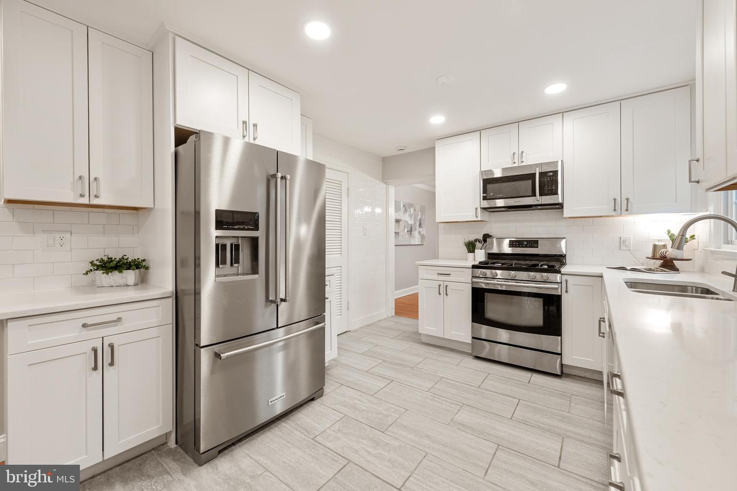 1501 S RANDOLPH ST, ARLINGTON, Virginia 22204, 4 Bedrooms Bedrooms, ,2 BathroomsBathrooms,Residential,For sale,1501 S RANDOLPH ST,VAAR2068932 MLS # VAAR2068932