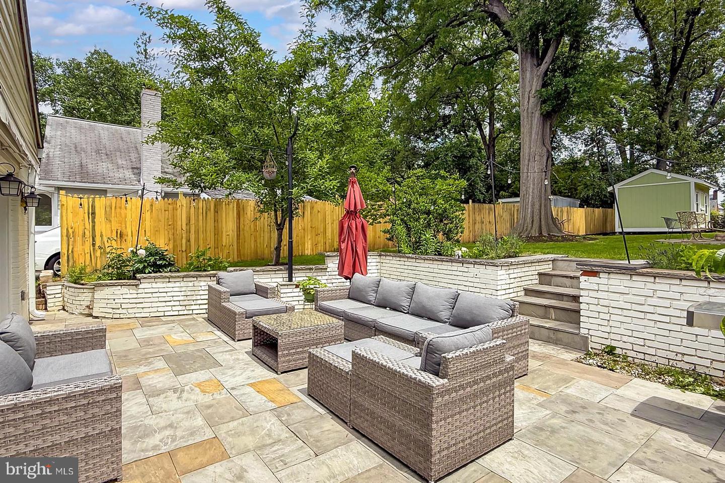 1501 S RANDOLPH ST, ARLINGTON, Virginia 22204, 4 Bedrooms Bedrooms, ,2 BathroomsBathrooms,Residential,For sale,1501 S RANDOLPH ST,VAAR2068932 MLS # VAAR2068932