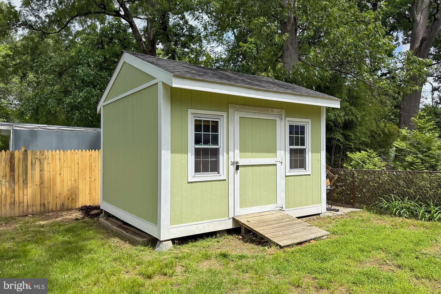 1501 S RANDOLPH ST, ARLINGTON, Virginia 22204, 4 Bedrooms Bedrooms, ,2 BathroomsBathrooms,Residential,For sale,1501 S RANDOLPH ST,VAAR2068932 MLS # VAAR2068932