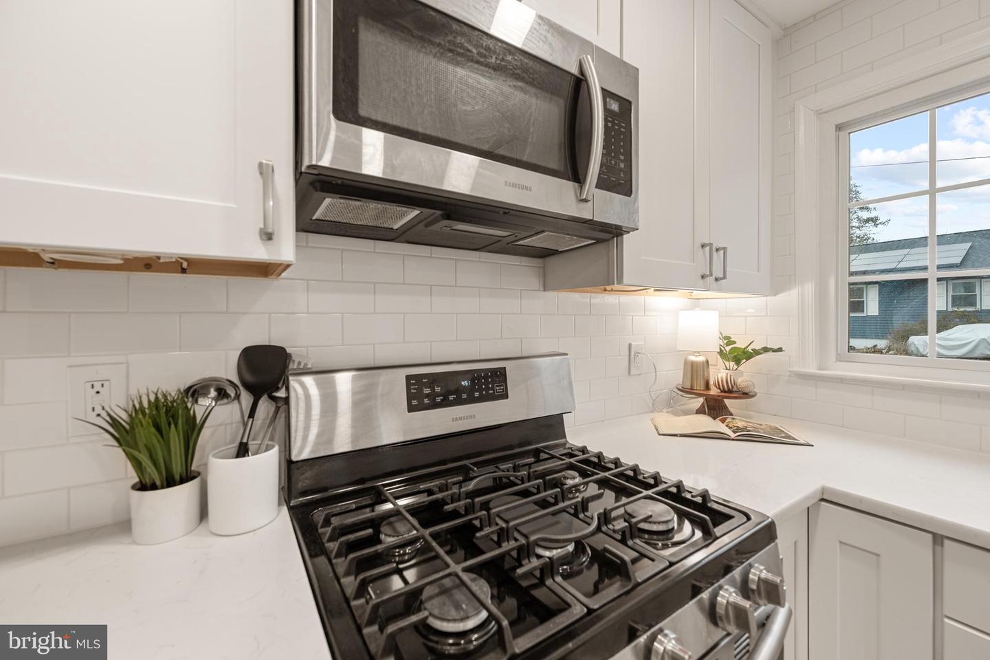 1501 S RANDOLPH ST, ARLINGTON, Virginia 22204, 4 Bedrooms Bedrooms, ,2 BathroomsBathrooms,Residential,For sale,1501 S RANDOLPH ST,VAAR2068932 MLS # VAAR2068932