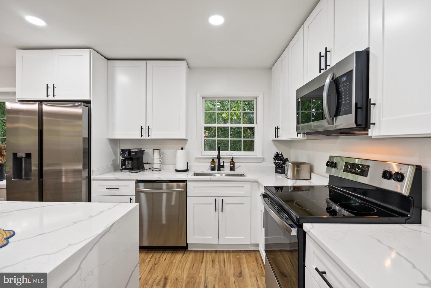 5232 AMPTHILL DR, ALEXANDRIA, Virginia 22312, 4 Bedrooms Bedrooms, ,3 BathroomsBathrooms,Residential,For sale,5232 AMPTHILL DR,VAFX2291224 MLS # VAFX2291224 5232 AMPTHILL DR, ALEXANDRIA, Virginia 22312, 4 Bedrooms Bedrooms, ,3 BathroomsBathrooms,Residential,For sale,5232 AMPTHILL DR,VAFX2291224 MLS # VAFX2291224