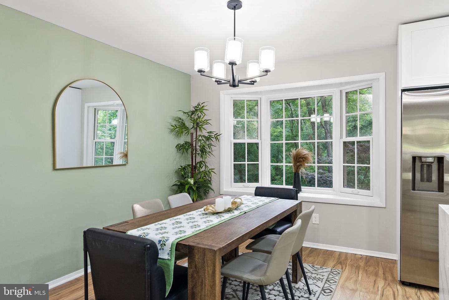 5232 AMPTHILL DR, ALEXANDRIA, Virginia 22312, 4 Bedrooms Bedrooms, ,3 BathroomsBathrooms,Residential,For sale,5232 AMPTHILL DR,VAFX2291224 MLS # VAFX2291224 5232 AMPTHILL DR, ALEXANDRIA, Virginia 22312, 4 Bedrooms Bedrooms, ,3 BathroomsBathrooms,Residential,For sale,5232 AMPTHILL DR,VAFX2291224 MLS # VAFX2291224