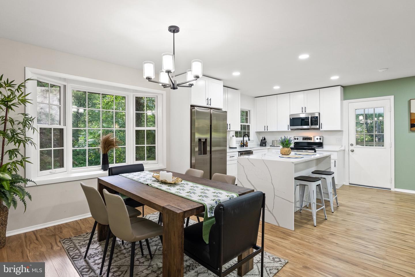 5232 AMPTHILL DR, ALEXANDRIA, Virginia 22312, 4 Bedrooms Bedrooms, ,3 BathroomsBathrooms,Residential,For sale,5232 AMPTHILL DR,VAFX2291224 MLS # VAFX2291224 5232 AMPTHILL DR, ALEXANDRIA, Virginia 22312, 4 Bedrooms Bedrooms, ,3 BathroomsBathrooms,Residential,For sale,5232 AMPTHILL DR,VAFX2291224 MLS # VAFX2291224